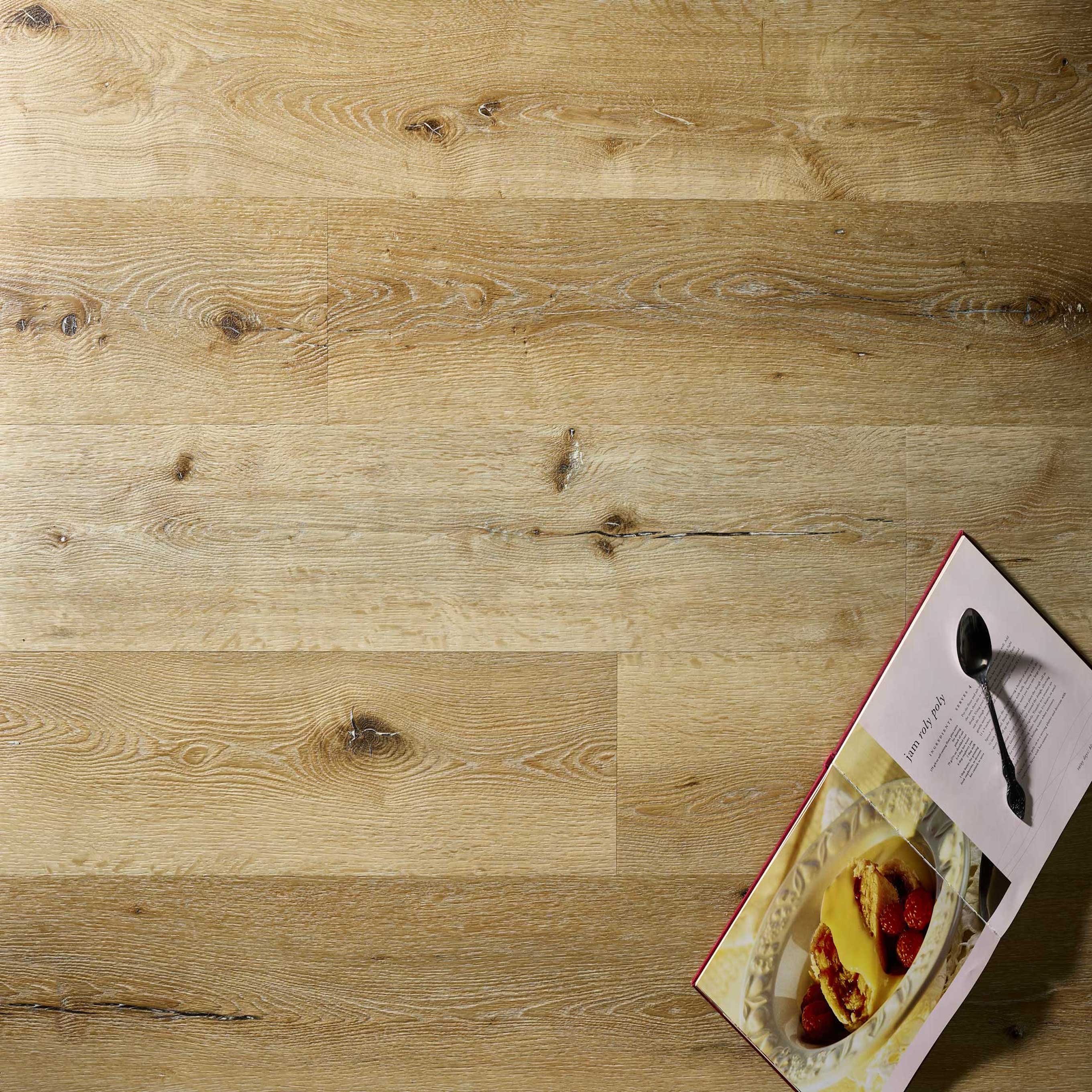 Textures LVT Sycamore Plank